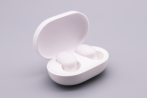 入耳式耳機(jī)